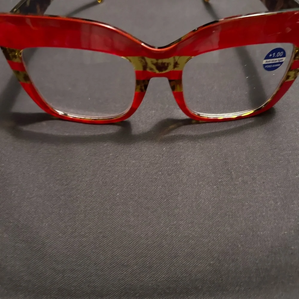 Red readers